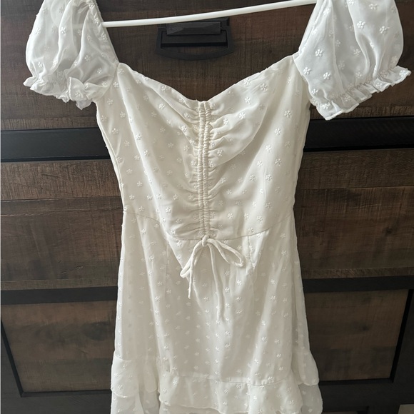 Princess Polly dress size 0. Excellent condition. Cream color - Picture 4 of 4